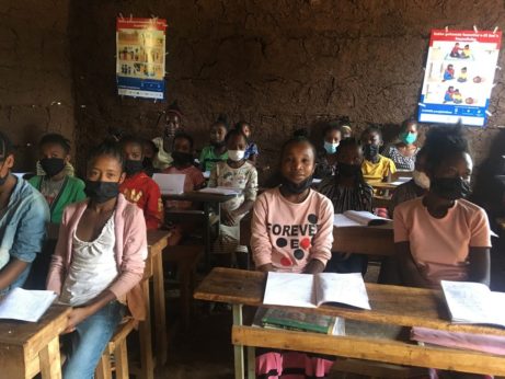 V etiopských školách je nošení roušek je i uprostřed pandemie spíše výjimečností
